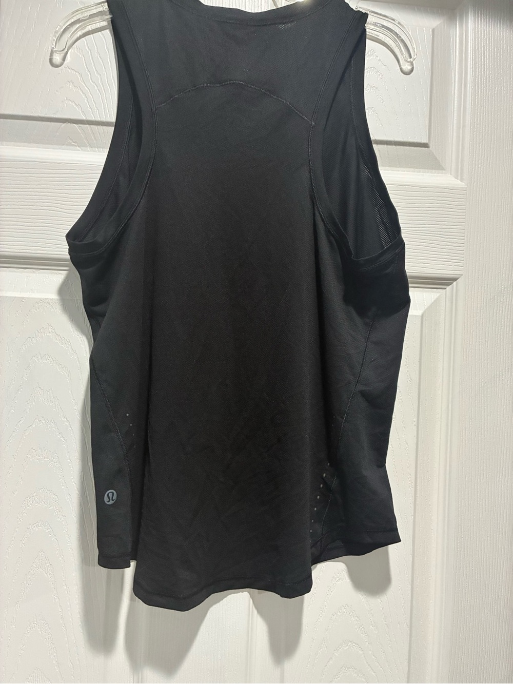 lululemon athletica Black High-Neck Running & Training Tank - Sz8 - Picture 2 of 3